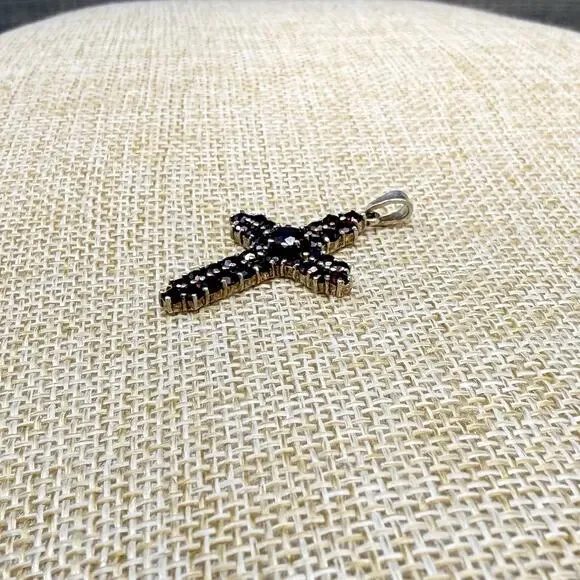 925 Bohemian Style Garnet Sterling Silver Vermeil Cross Pendant - Picture 7 of 7